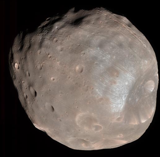 Mars' moon Phobos in color