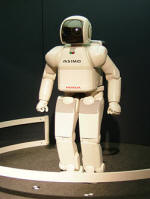 Asimo.jpg (16495 bytes)