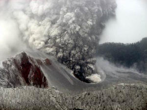 Volcano3AP_468x351.jpg (27530 bytes)