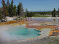 yellowstone01jpg.jpg (403839 bytes)
