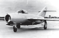 mig-15.jpg (49924 bytes)