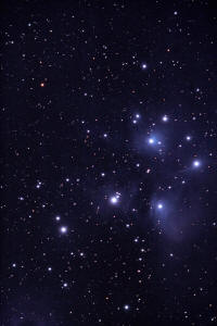 M45_Plejadi_filtered.jpg (226370 bytes)