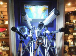 teleskopi.jpg (65883 bytes)