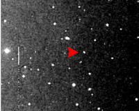 slika_2-_Asteroid_Ikar_obelezen_strelicom.jpeg (28394 bytes)