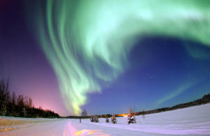 aurora1_wikipedia_big.jpg (52529 bytes)